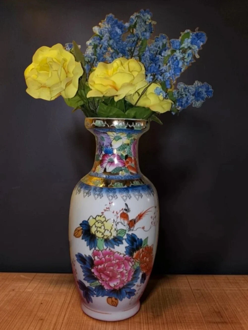 Vtg Mid Century J S Chinese Floral/Bird/Gold Accents Vase 14